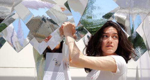 Make an Exhibition (1)